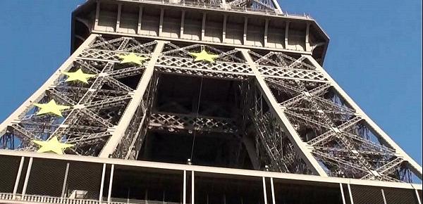  Eiffel Tower public threesome